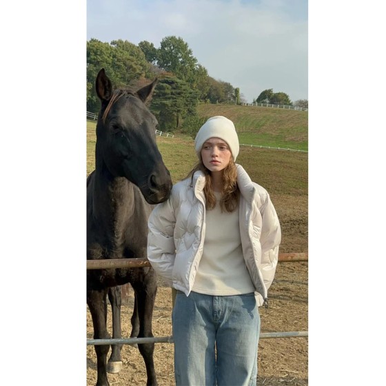 아이보리 하트 숏 패딩